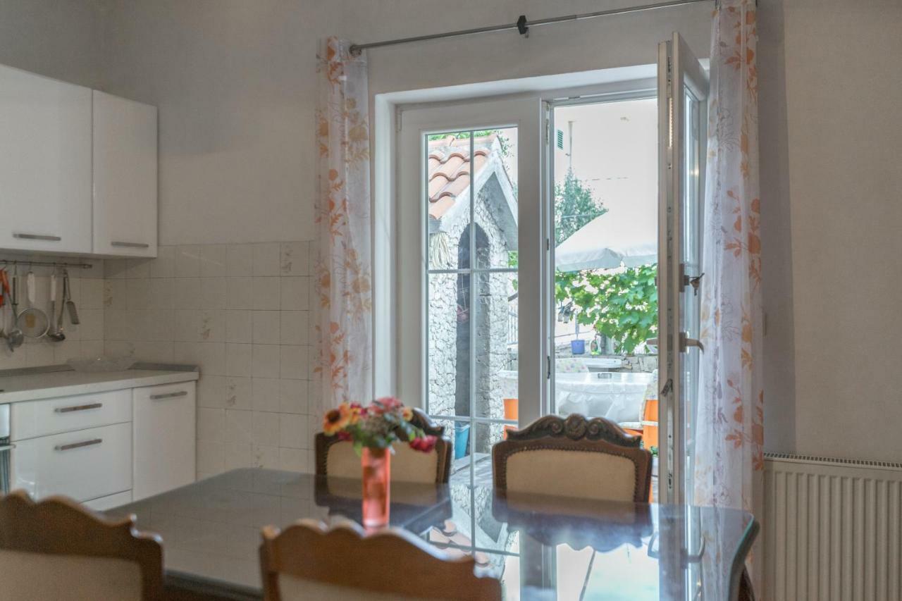 Appartamento Feel Šibenik Esterno foto